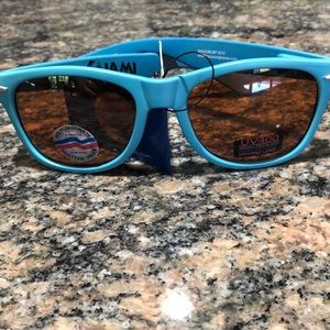 MIAMI MARLINS MAXX HD SUNGLASSES